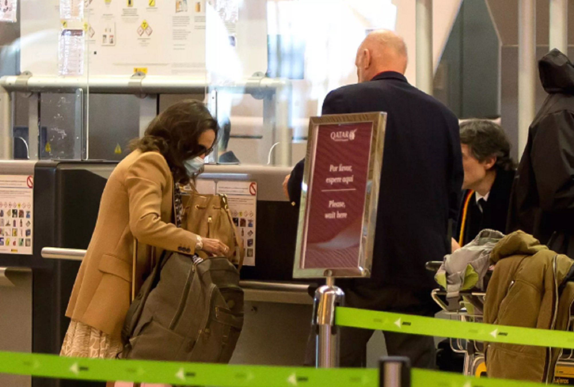 Paloma Rocasolano i Marcus Brandler a l'aeroport EP Paloma Rocasolano i Marcus Brandler a l'aeroport EP