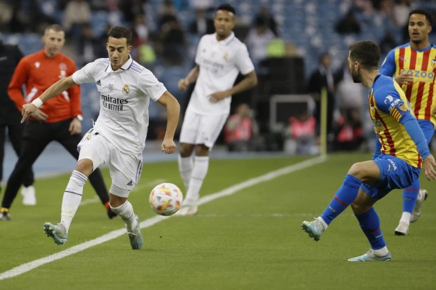 Lucas Vázquez José Luís Gayà Real Madrid Valencia Supercopa España / Foto: EFE