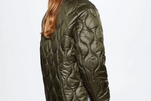 Anorac embuatat oversize Anorac embuatat oversize