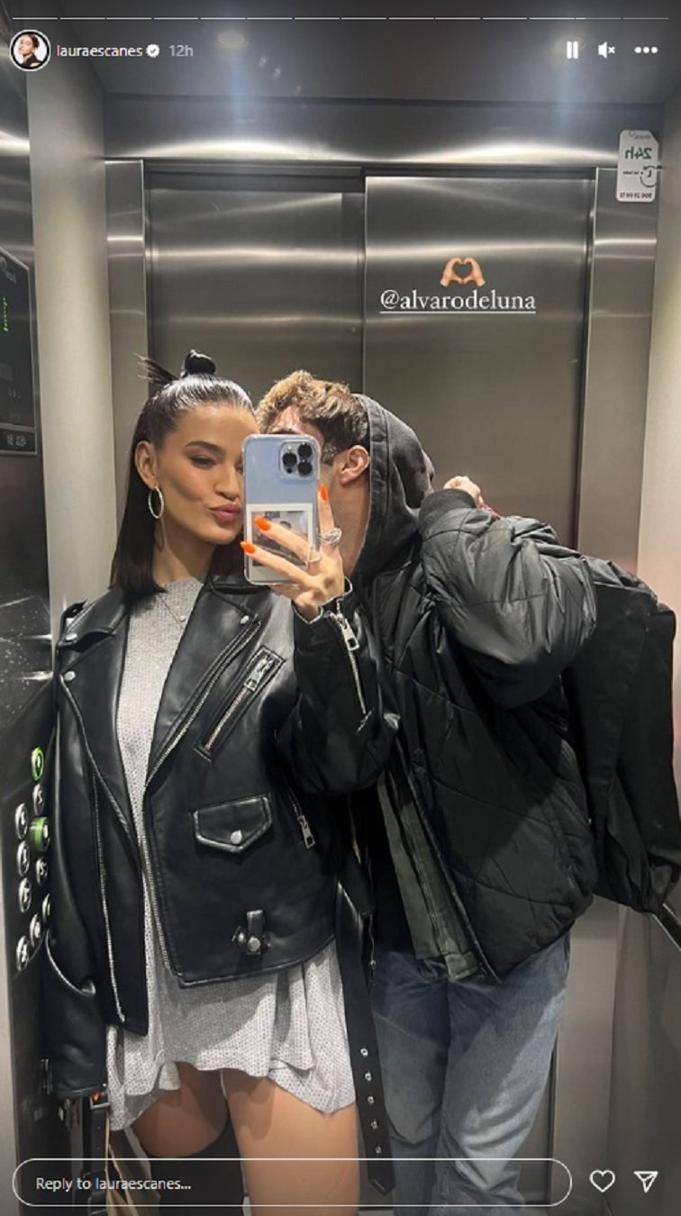 Laura Escanes y Álvaro de Luna en el ascensor   IG stories