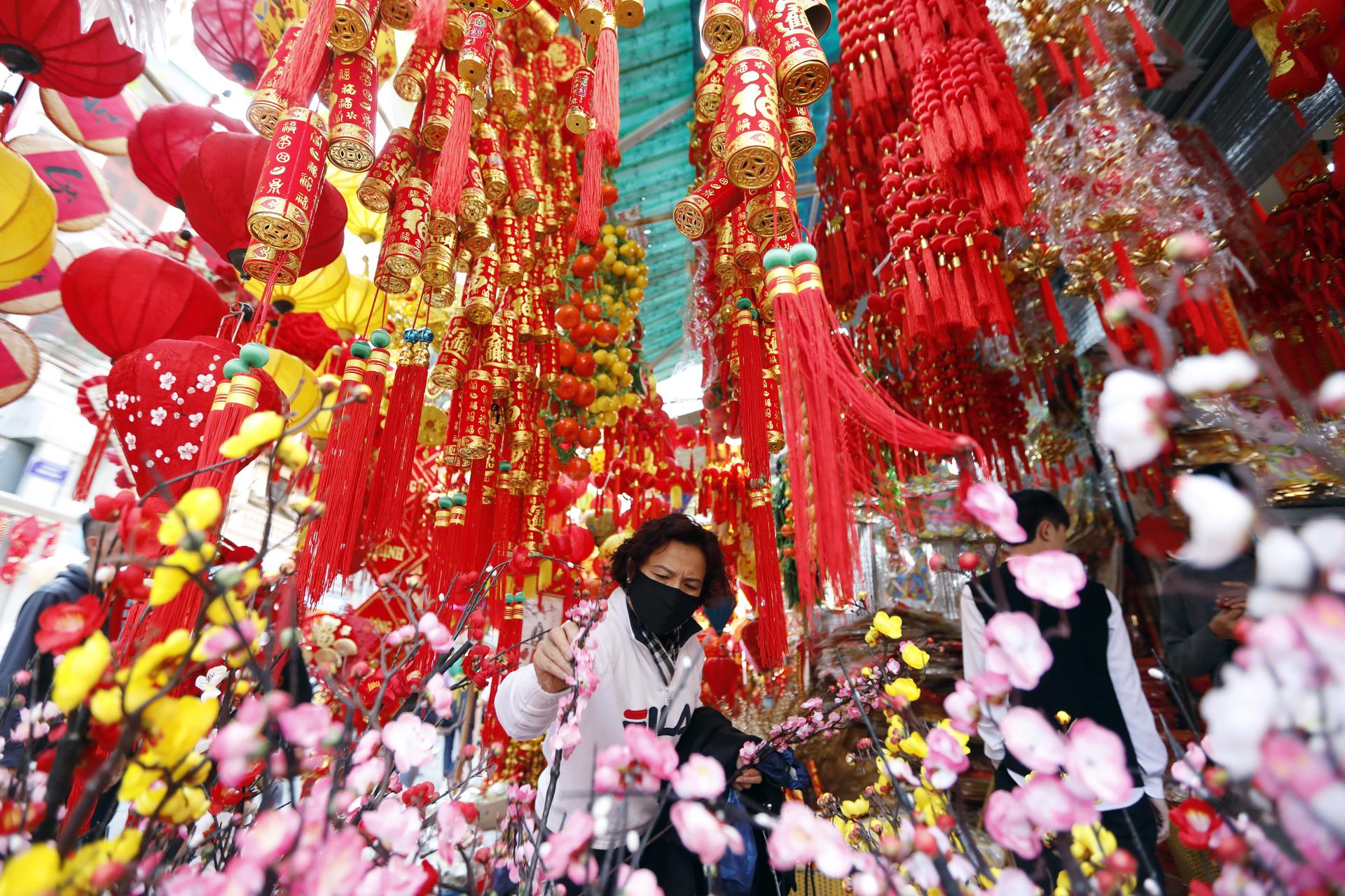 Hanoi (Vietnam) Hanoi (Vietnam)