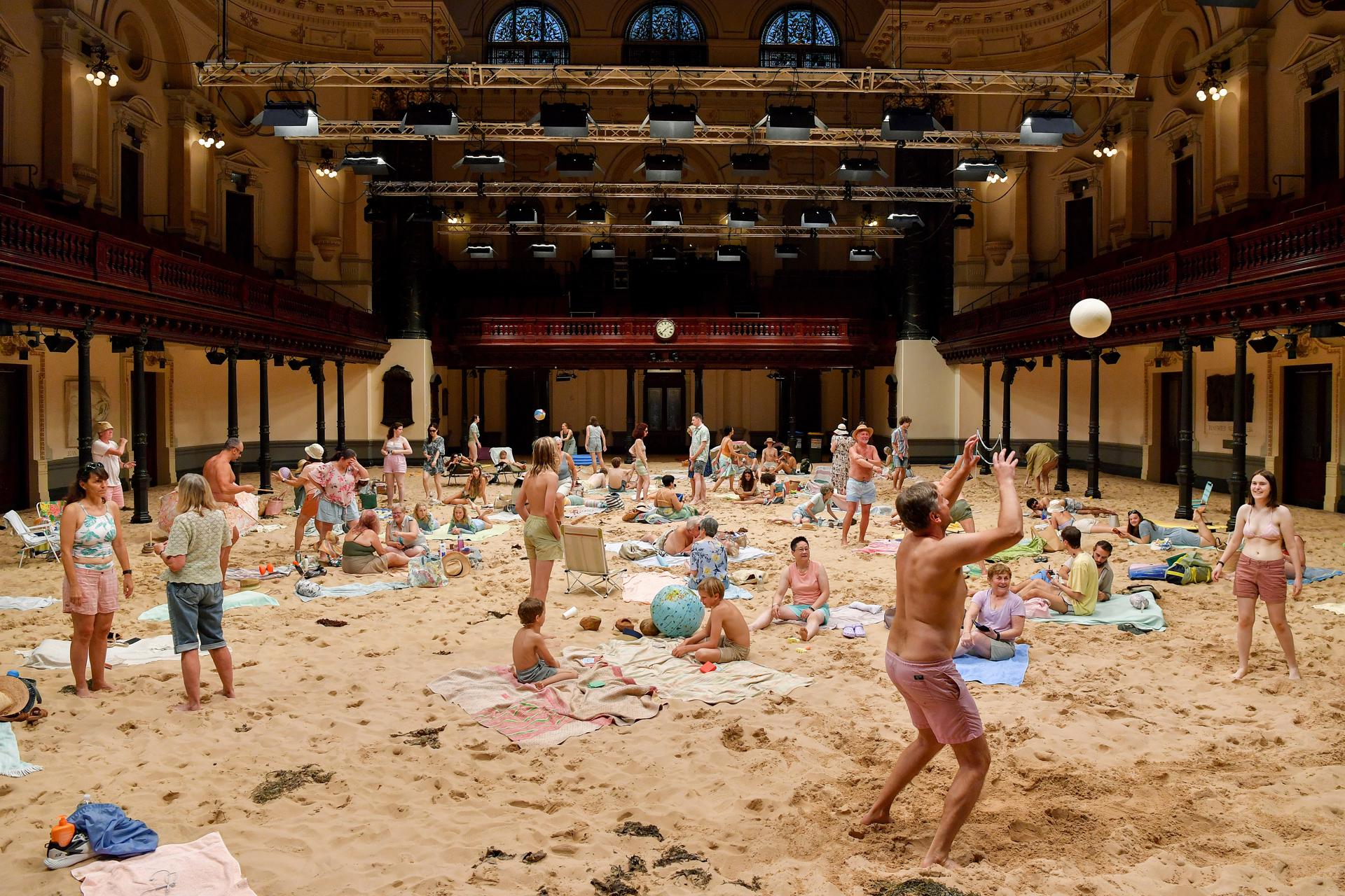 Sydney (Australia) Sydney (Australia)