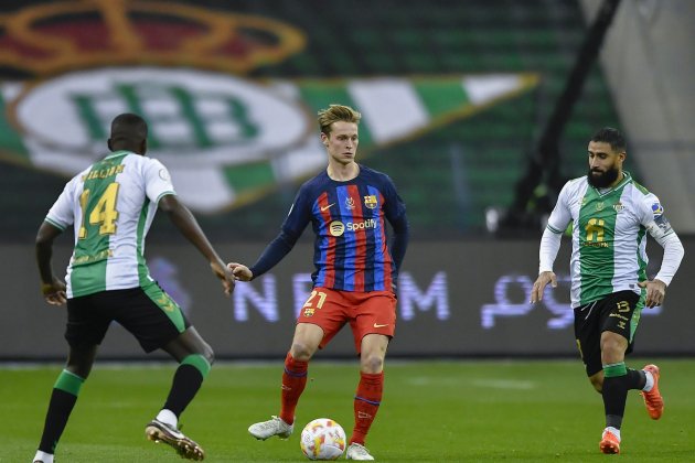 De Jong FC Barcelona Betis Supercopa / Foto: EFE De Jong FC Barcelona Betis Supercopa / Foto: EFE