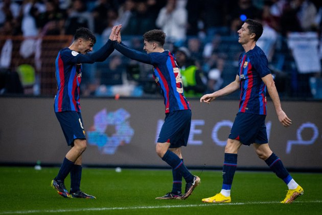 Pedri, Gavi y Lewandowski celebrando / Foto: FC Barcelona