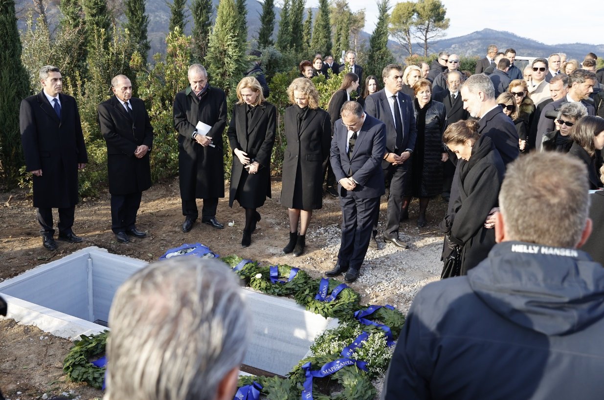 funeral2 funeral2