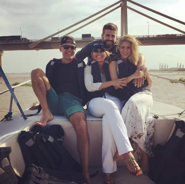 padres de Piqué con Shakira padres de Piqué con Shakira