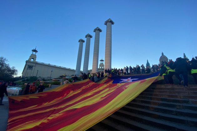 Manifestación Montjuic cimera hispano francesa, foto: Guillem Ramos Manifestación Montjuic cimera hispano francesa, foto: Guillem Ramos