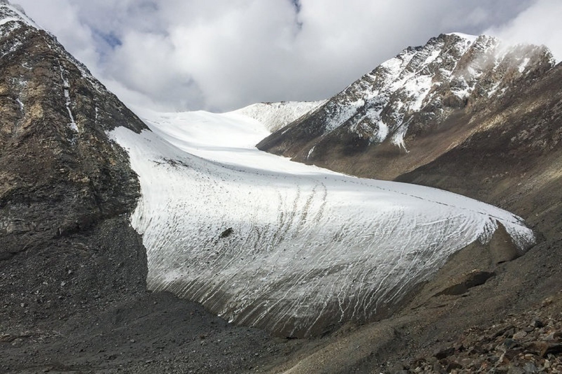 Una avalancha en el Tíbet deja al menos 8 muertos y varios desaparecidos