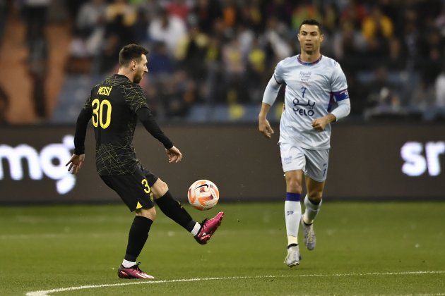 Messi i Cristiano Ronaldo en el duel|dol que han disputat en Aràbia Saudita / Foto: EFE