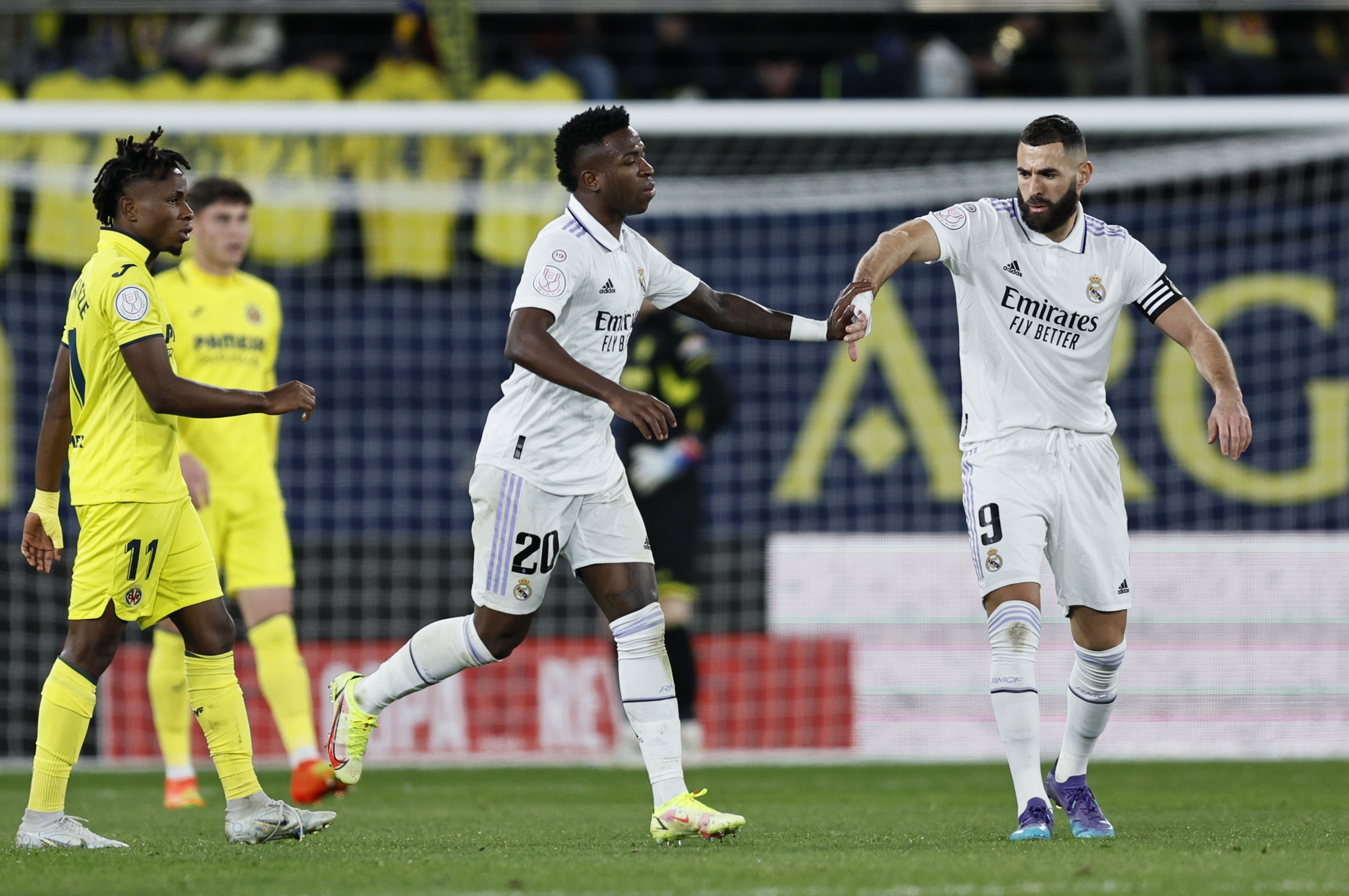 El Real Madrid remonta y sobrevive en Villarreal pese a bordear el precipicio en la Copa (2-3)