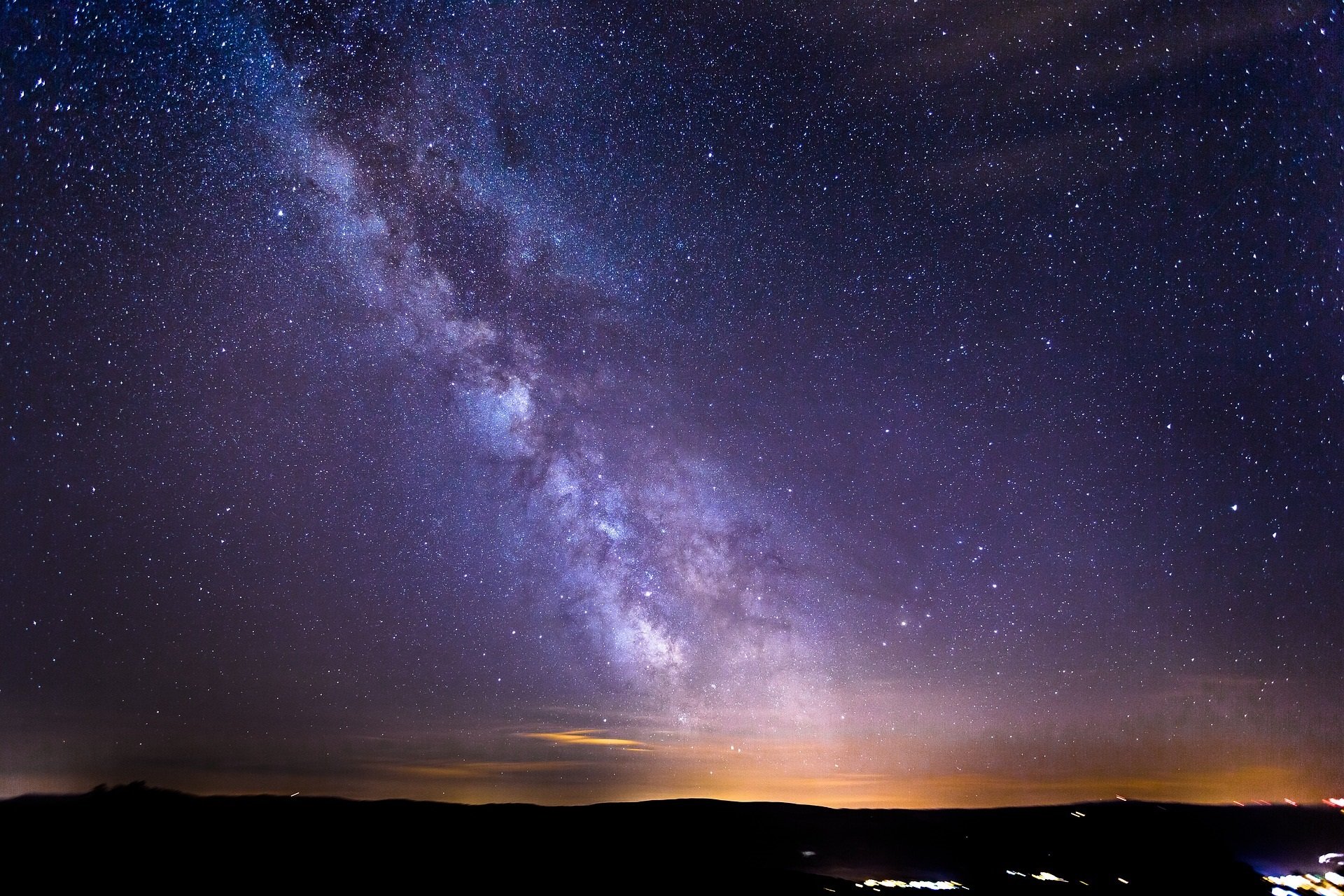 El cielo se queda sin estrellas: la luz artificial hace que veamos menos de la mitad que hace 18 años