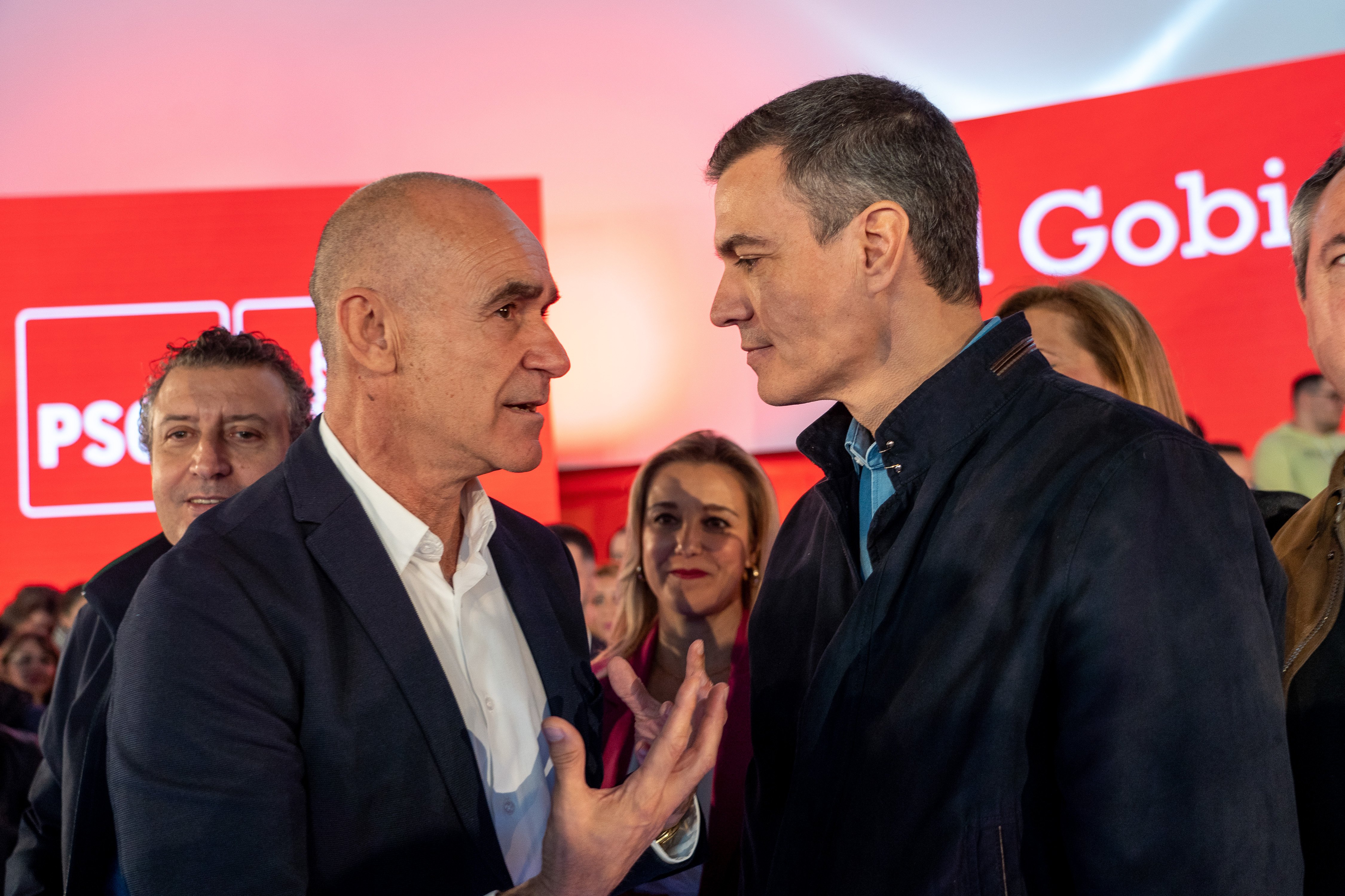 Antonio Muñuz Pedro Sánchez Sevilla Antonio Muñuz Pedro Sánchez Sevilla