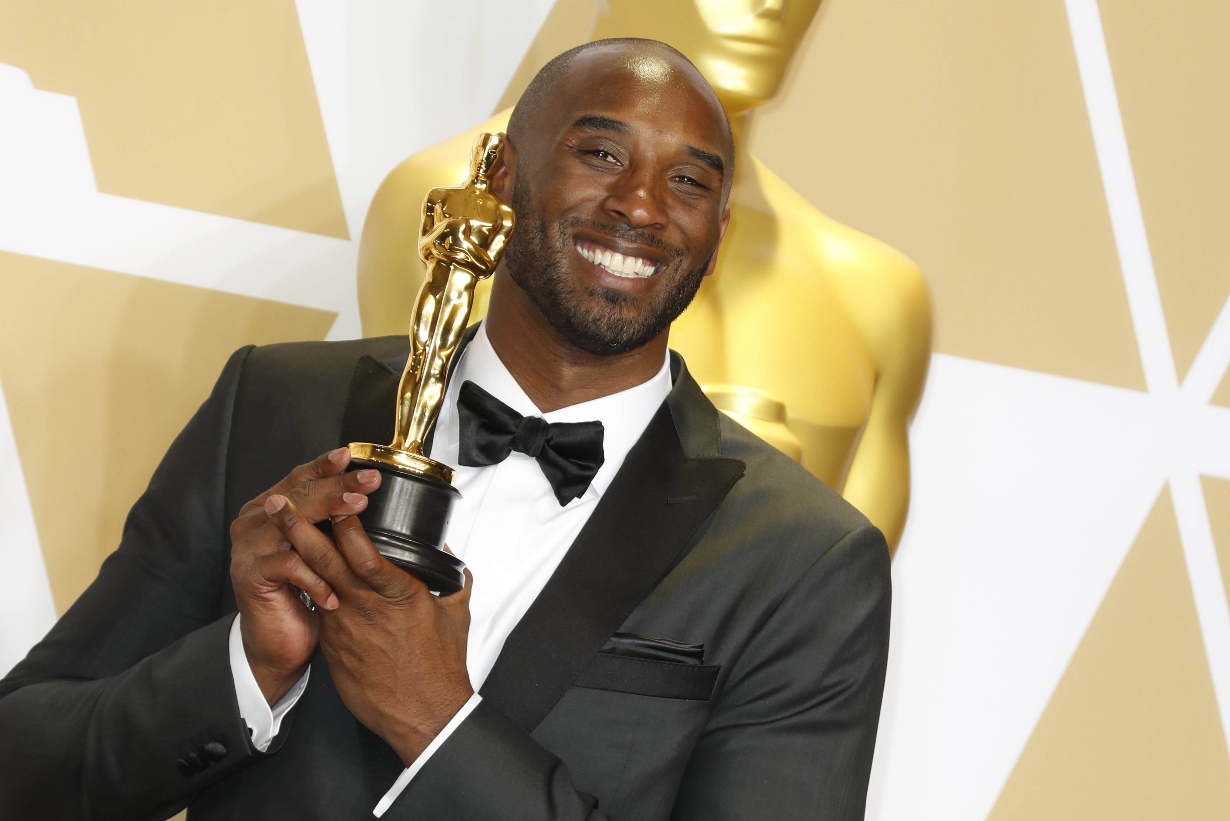 Kobe Bryant gana su primer Oscar