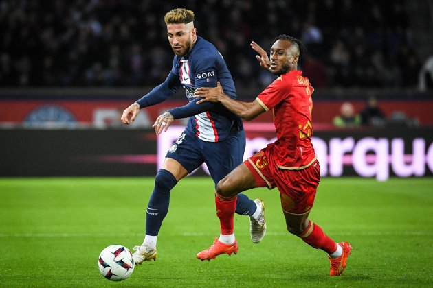 Sergio Ramos defendiendo PSG / Foto: Europa Press - Matthieu Mirville