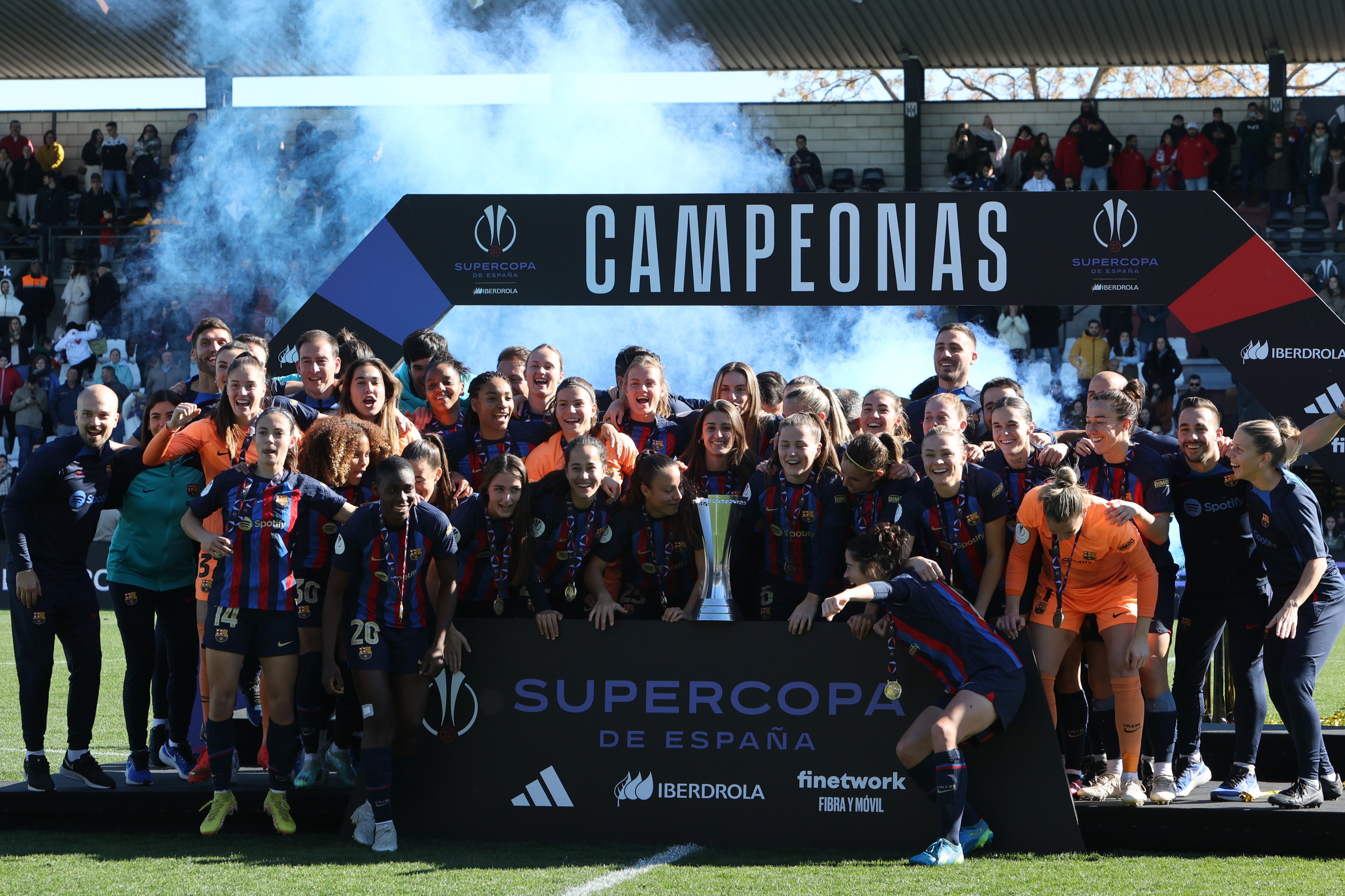 El Barça femení triomfa contra la Reial Societat i s'adjudica la Supercopa d'Espanya (0-3)