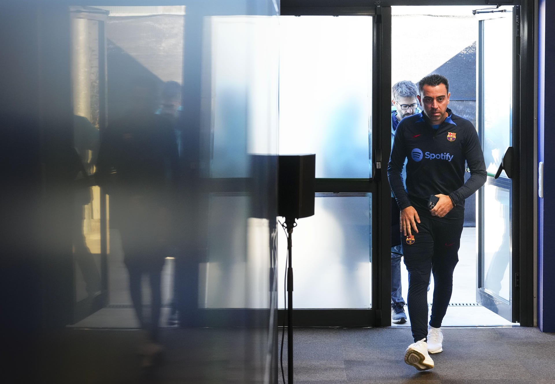 Cas d'extrema delicadesa al Barça després que Xavi Hernández confirmi el desterrament