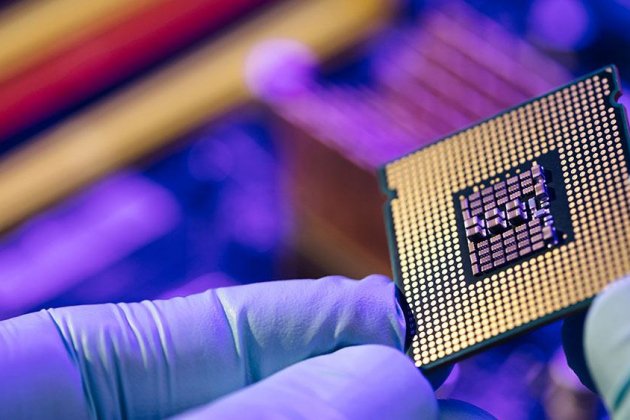 ECEN news semiconductor chip shortage 30Nov2021
