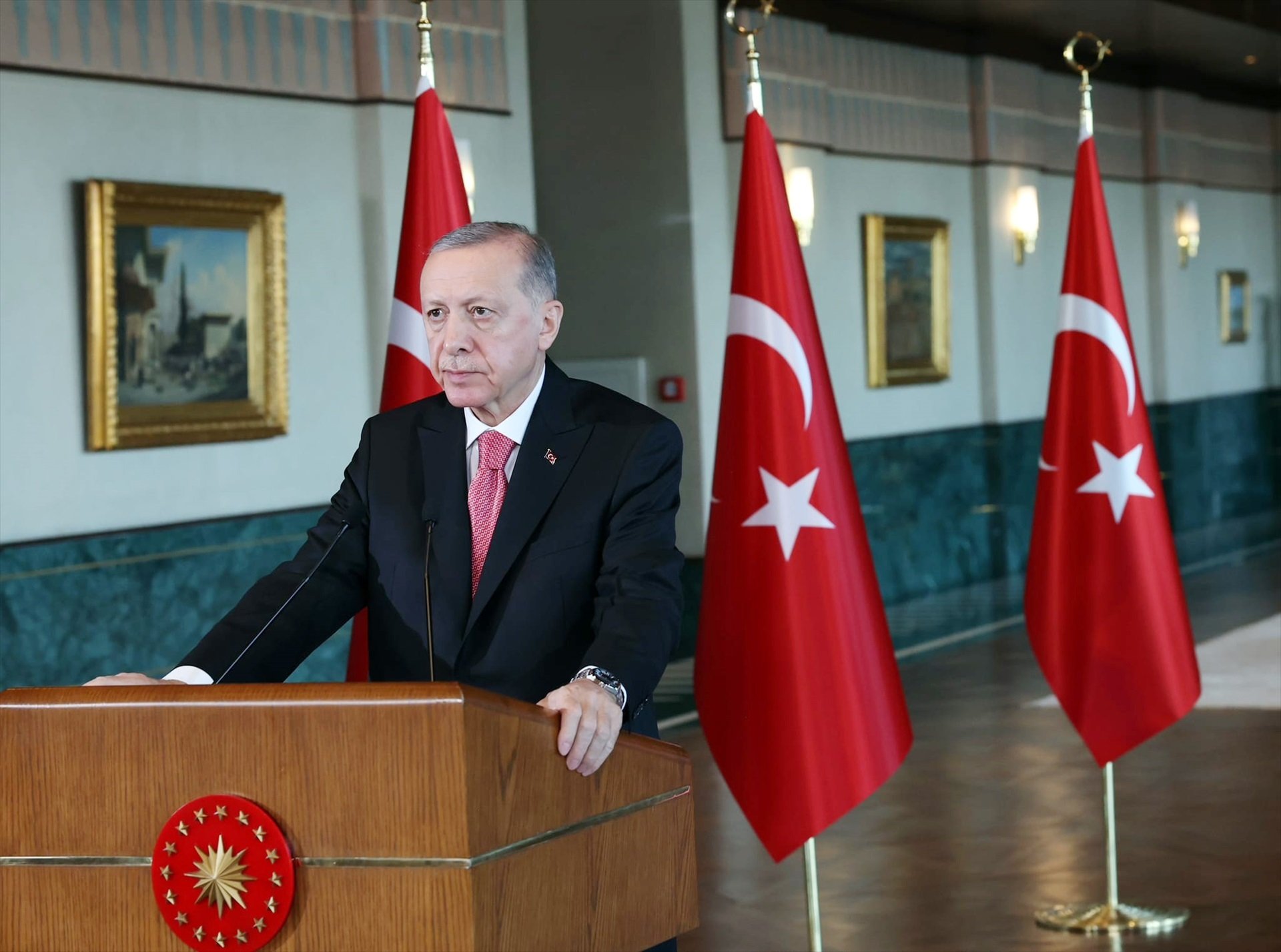 Turquia manté el veto a l'entrada de Suècia a l'OTAN després de la crema de l'Alcorà