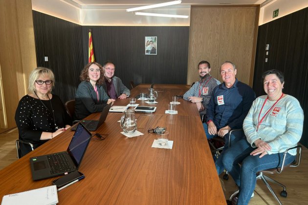 FOTO Consellera de Justícia amb representants d'UGT presons