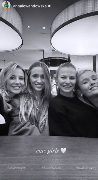 Anna Lewandowska y WAGS @annalewandowska Anna Lewandowska y WAGS @annalewandowska