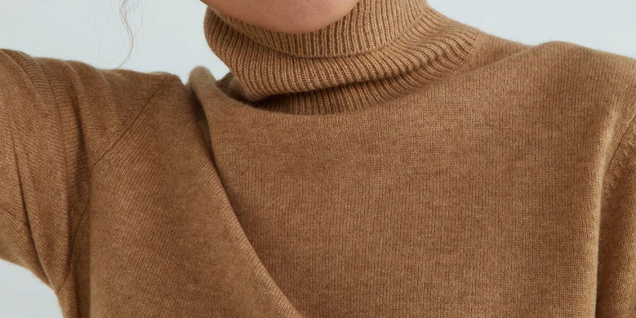 El jersey 100% cashmere que eligen las mujeres adineradas en invierno está en 12 colores en El Corte Inglés