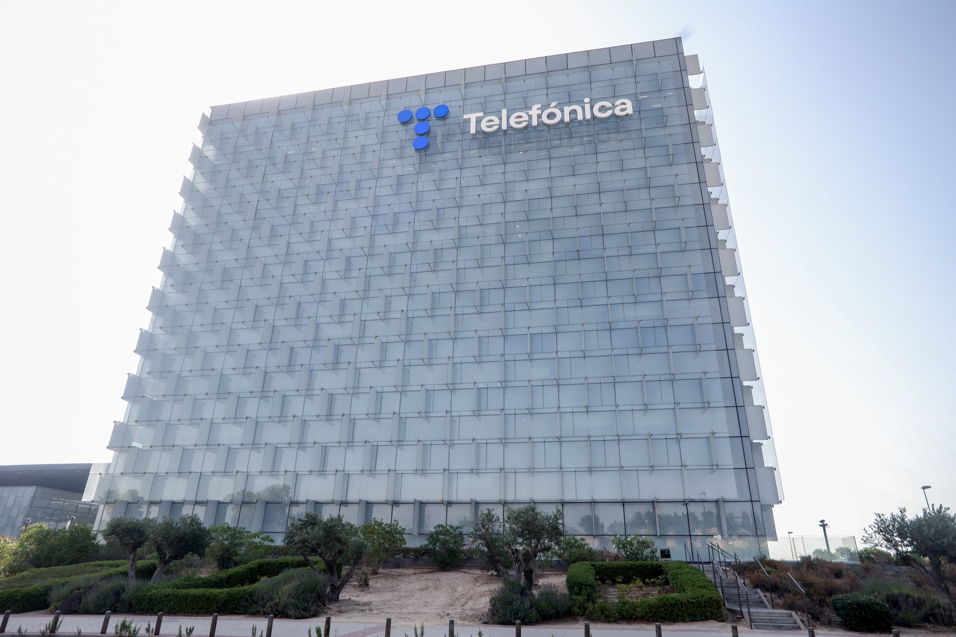 Telefónica compleix i garanteix el poder adquisitiu dels seus empleats