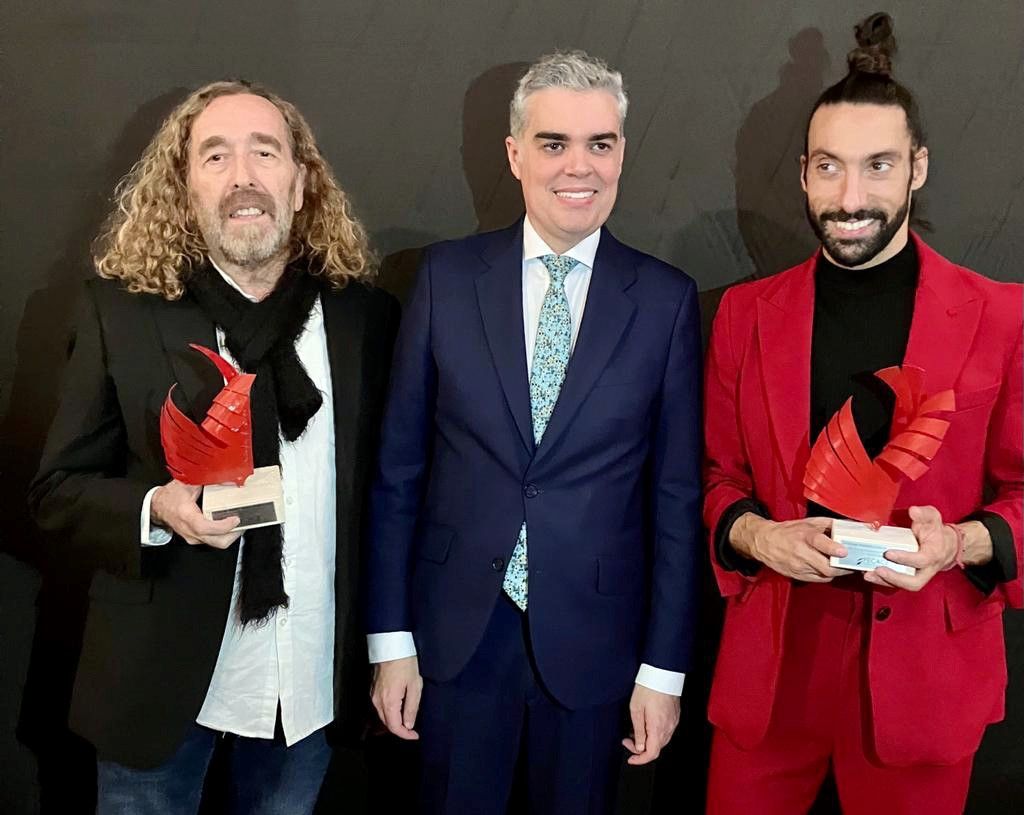 Doble èxit de SO-LA-NA als Premis Premios ALMA gràcies al reconeixement professional de Vela i Guerrero