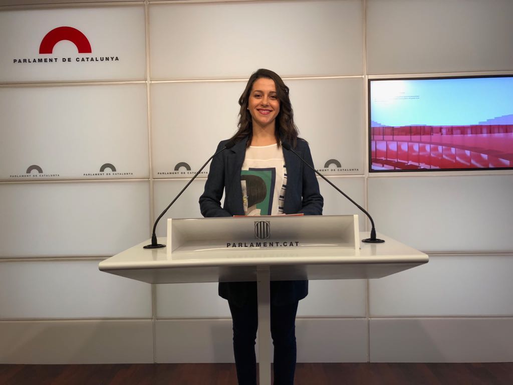 Ciutadans demana que Puigdemont i Comín deixin de cobrar el sou de diputat