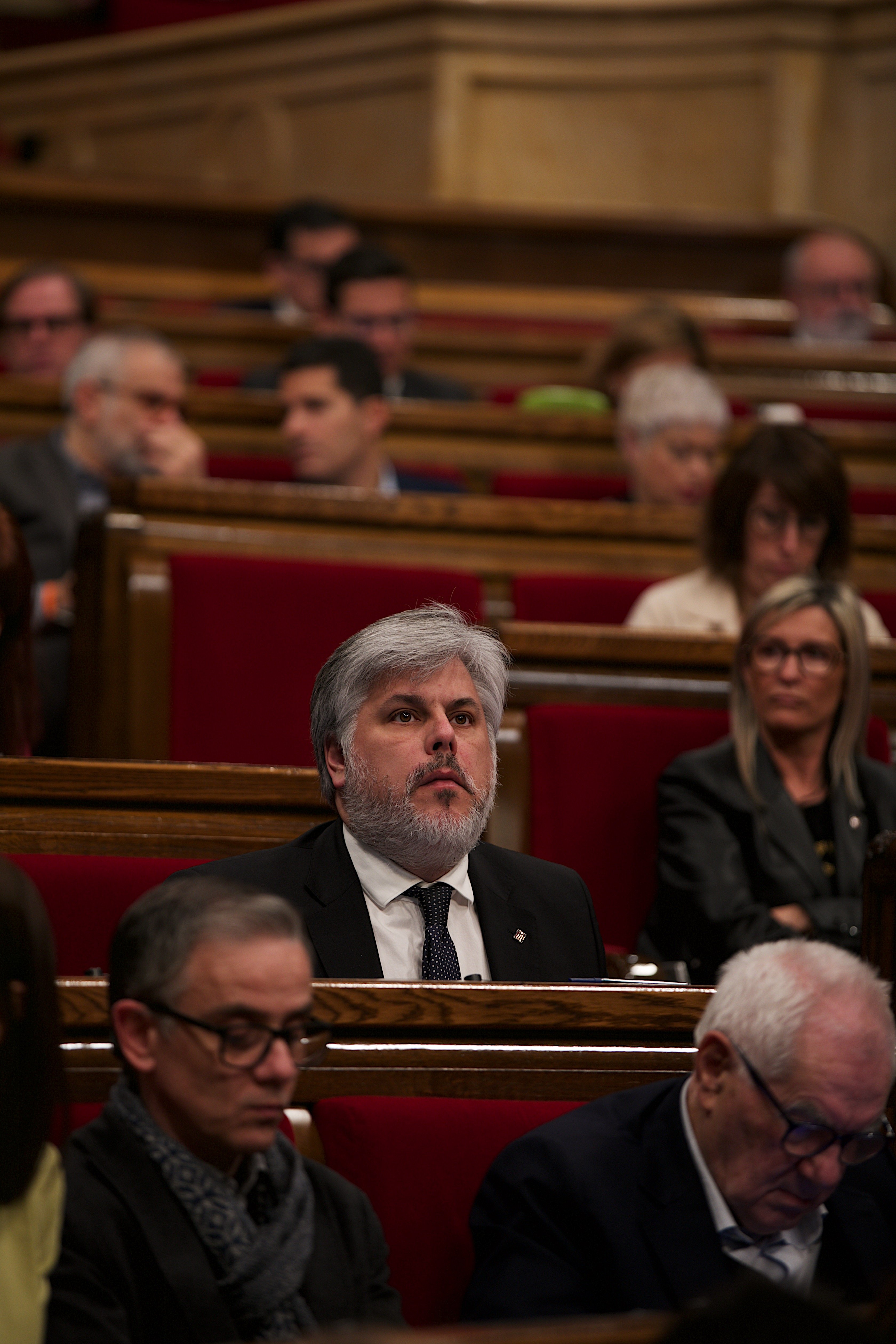 Junts logra acelerar una ley contra las ocupaciones de la mano del PSC y Ciudadanos