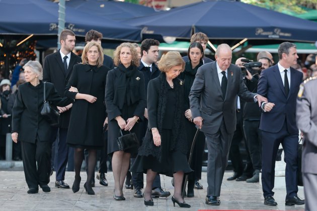 Juan Carlos, Sofía, infantas y nietos funeral GTRES