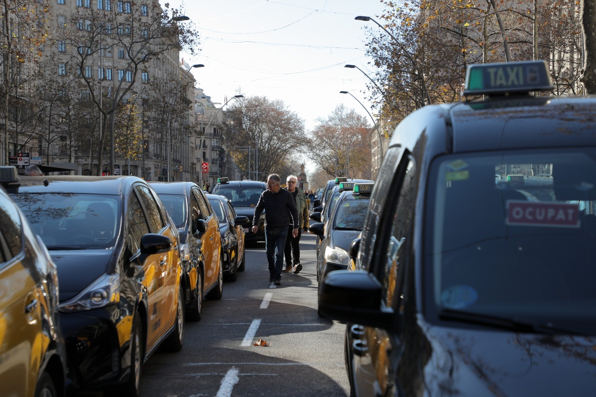concentración de taxis en Barcelona / Eva Parey concentración de taxis en Barcelona / Eva Parey