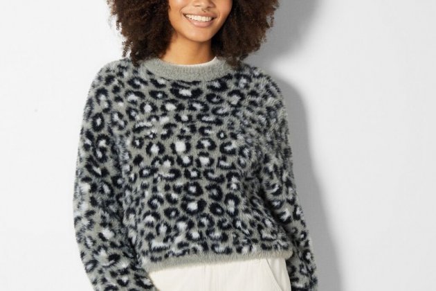 Jersey jacquard animal print