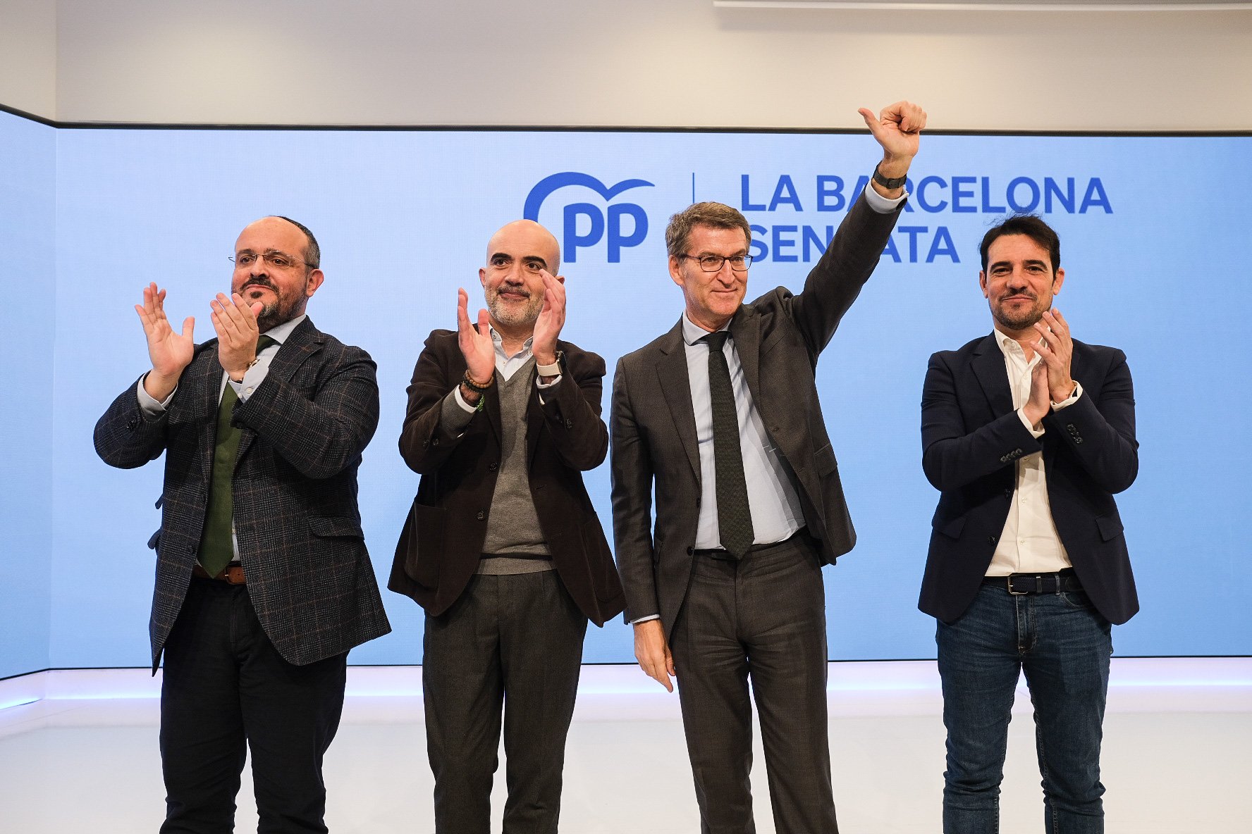 El PP insisteix a convèncer Collboni que cal "evitar que Waterloo governi a Barcelona"