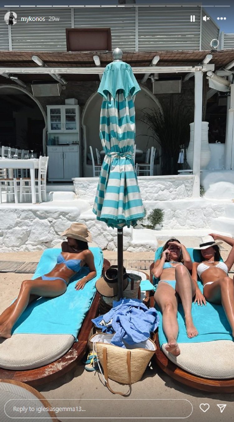 Gemma Iglesias tomando el sol en Mykonos   IG stories