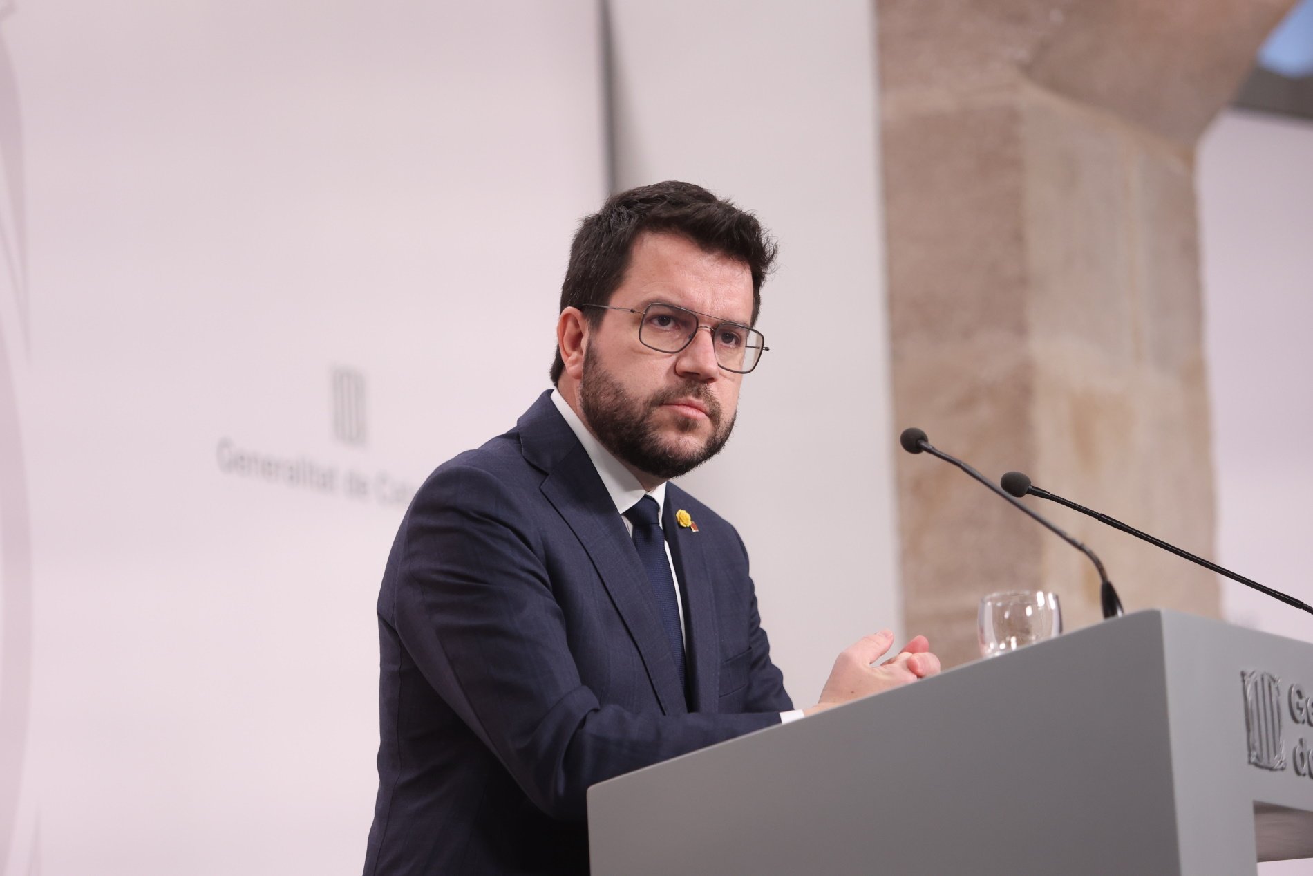 La compareixença d'Aragonès al Parlament per la reforma del Codi Penal, congelada dos mesos després