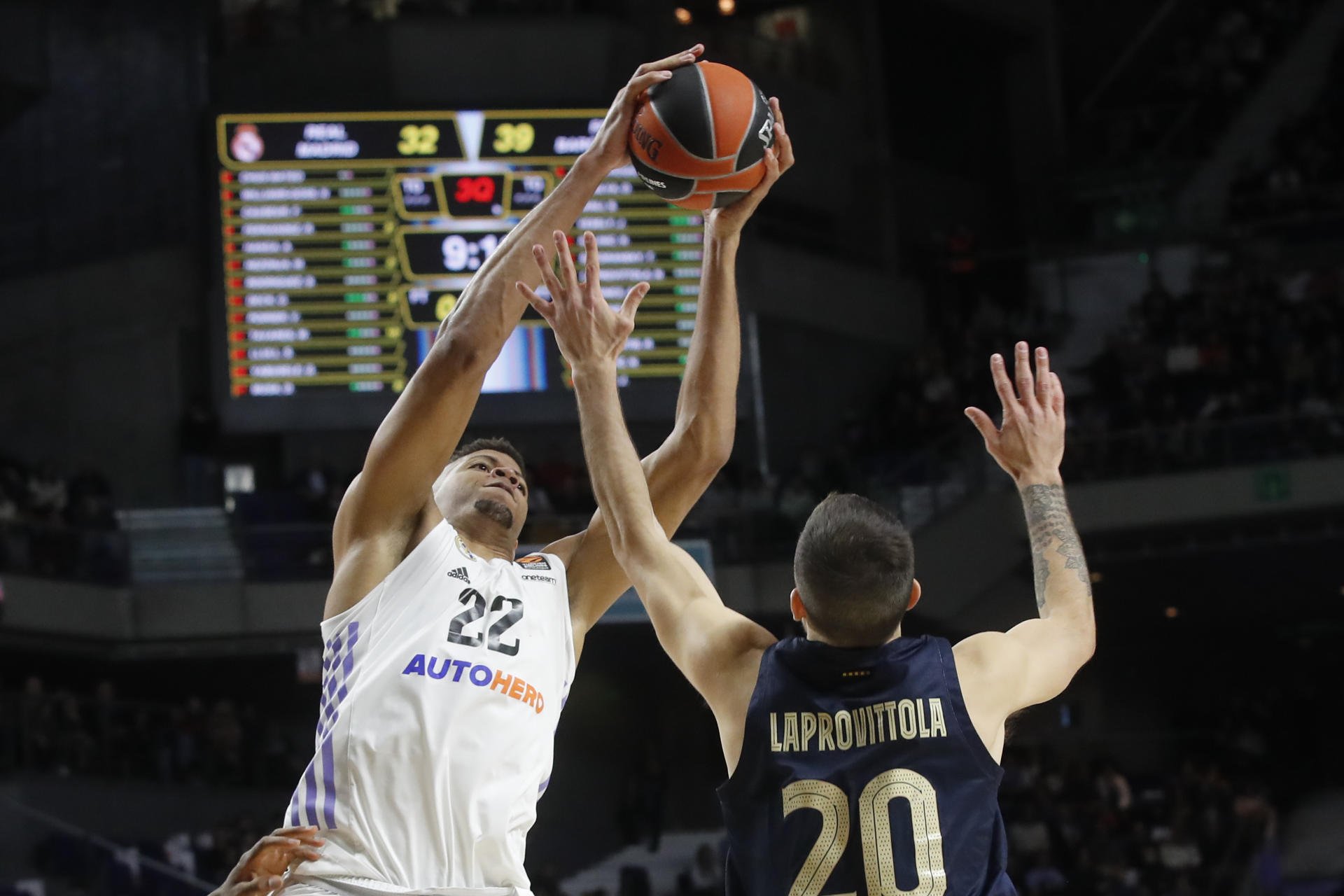 El Barça se hunde en la prórroga y el segundo Clásico de la Euroliga es para el Real Madrid (91-86)