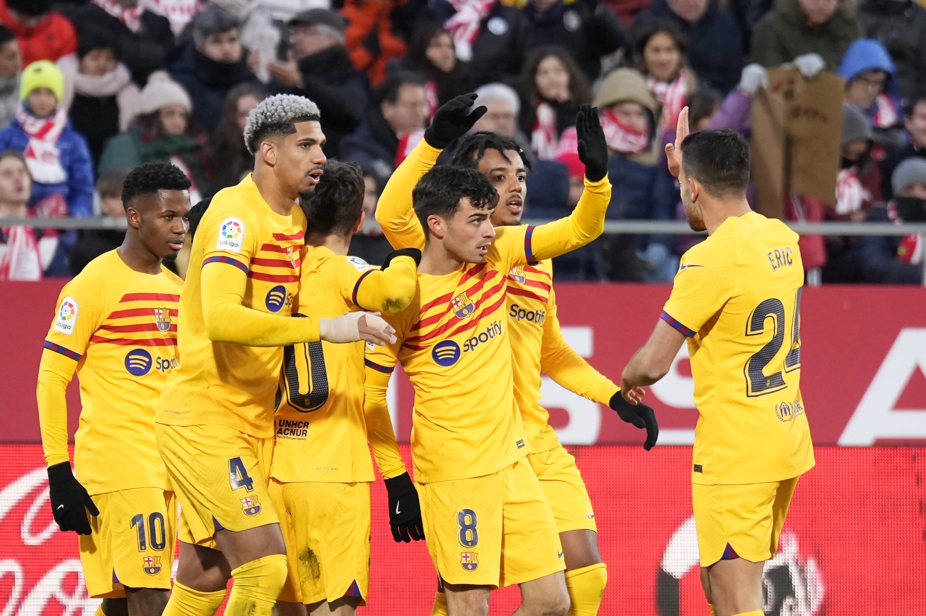 Pedri desanima a un Girona esperanzado y catapulta a un Barça desconocido (0-1)