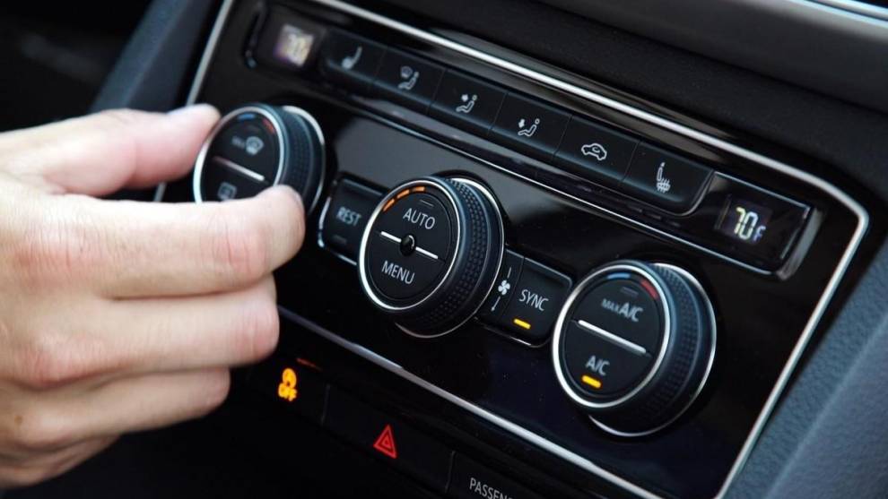 Es pot estalviar gasolina amb la calefacció del cotxe?