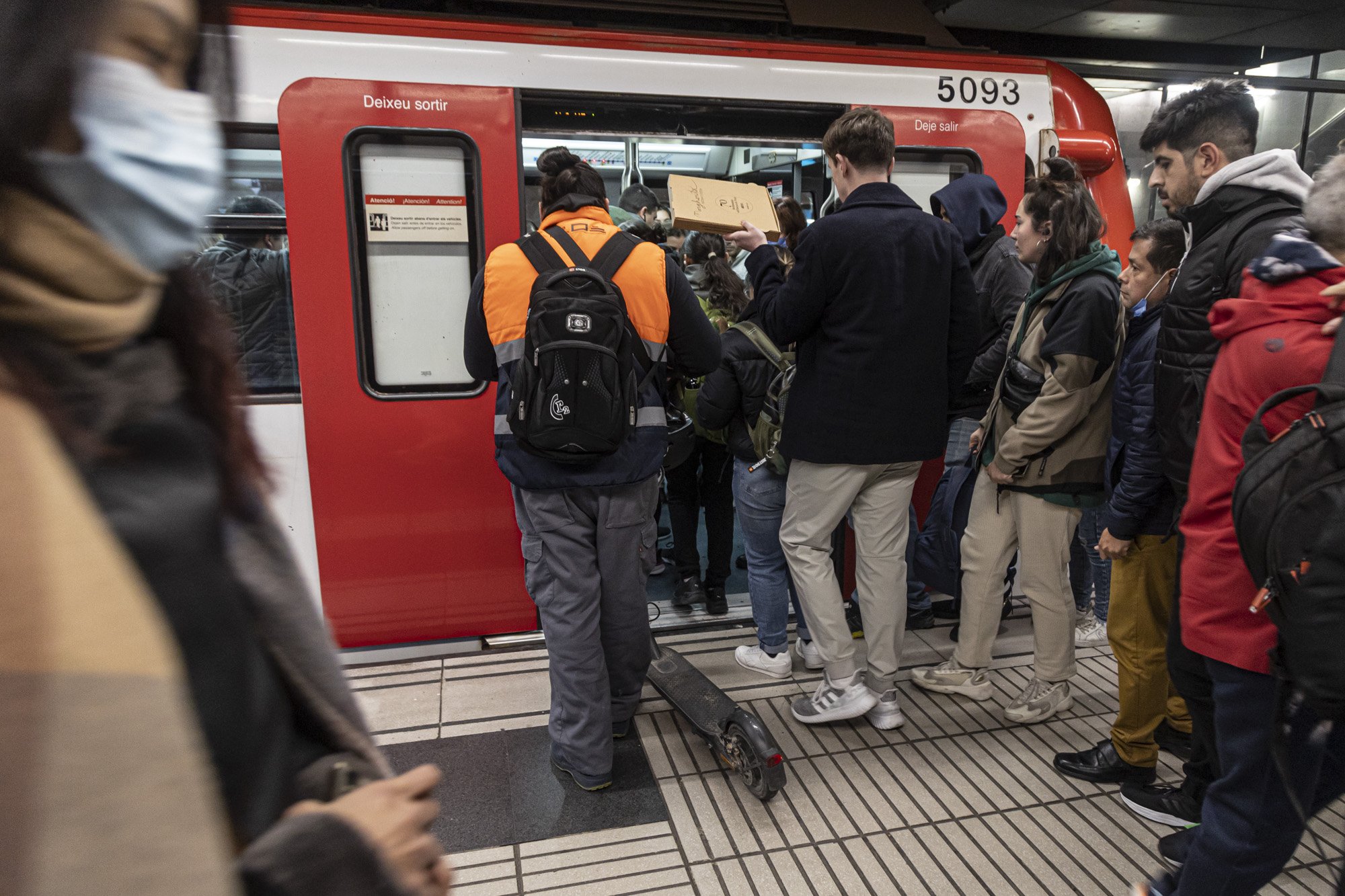 Todo lo que hay que saber sobre la prohibición del patinete eléctrico en el transporte público