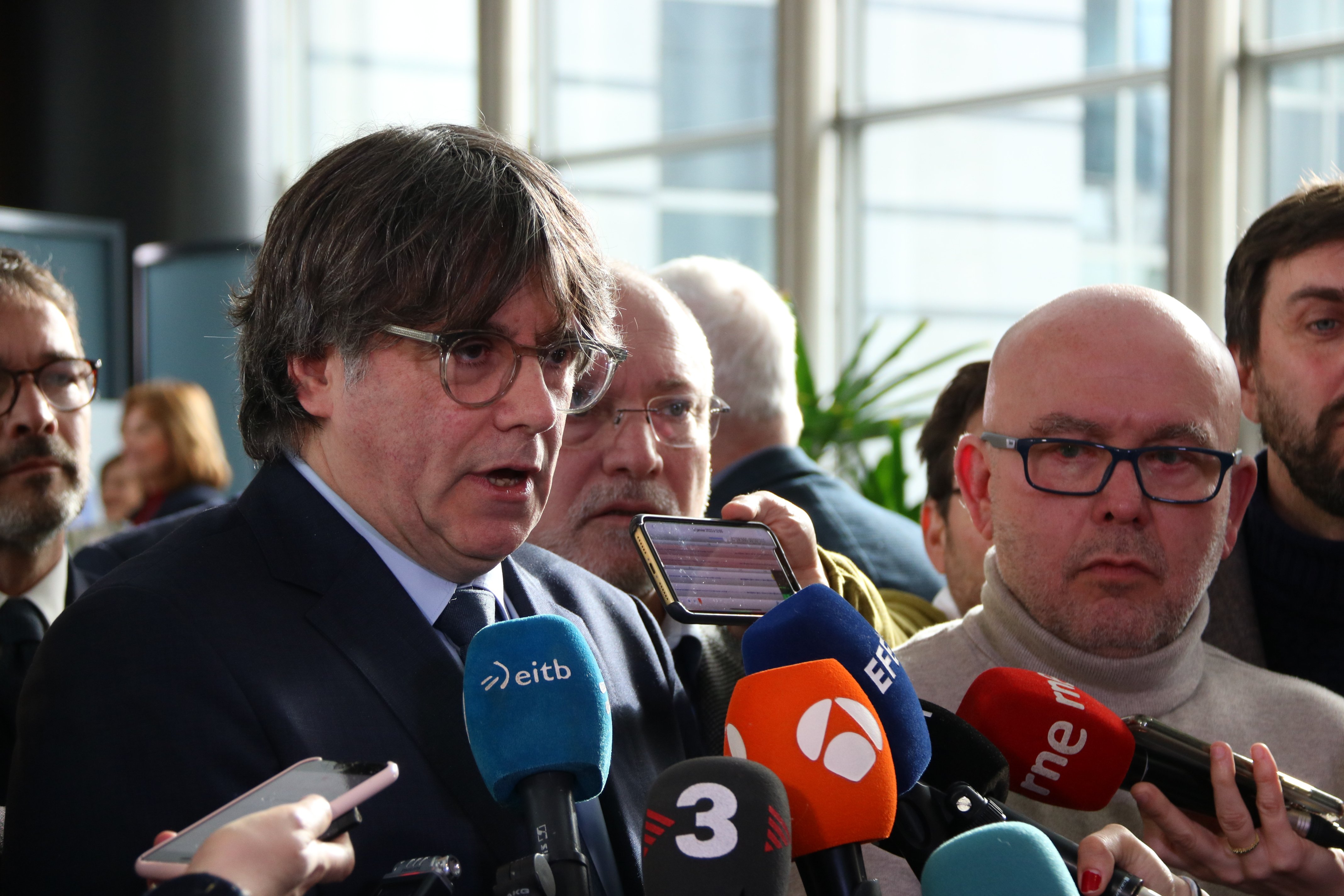 Puigdemont esgrimeix la sentència del TJUE per reclamar a Llarena que s'aparti de la causa contra ell