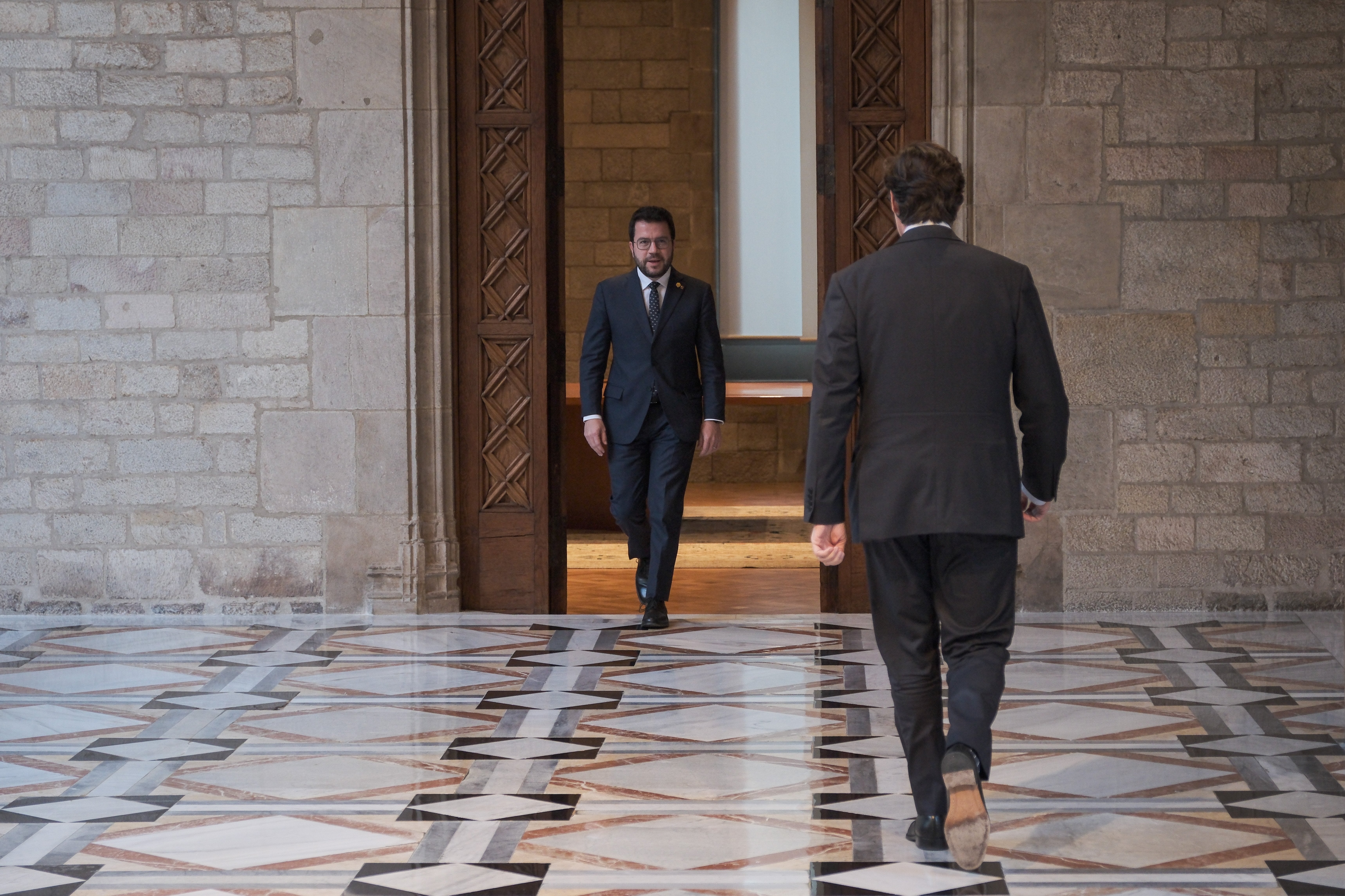 Eufòria del PSC després de negociar els comptes: "Els mitjans ens han comprat absolutament el relat"