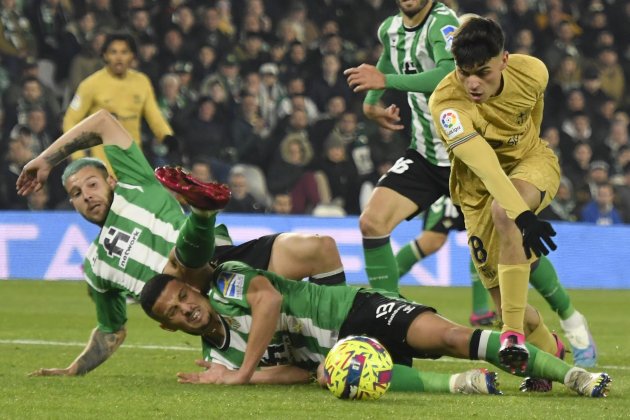 Pedri Luiz Felipe Aitor Ruibal Betis Barça / Foto: EFE Pedri Luiz Felipe Aitor Ruibal Betis Barça / Foto: EFE