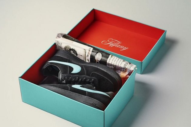 Zapatillas Nike Air Force 1 1837 con Tiffany & Co Zapatillas Nike Air Force 1 1837 con Tiffany & Co