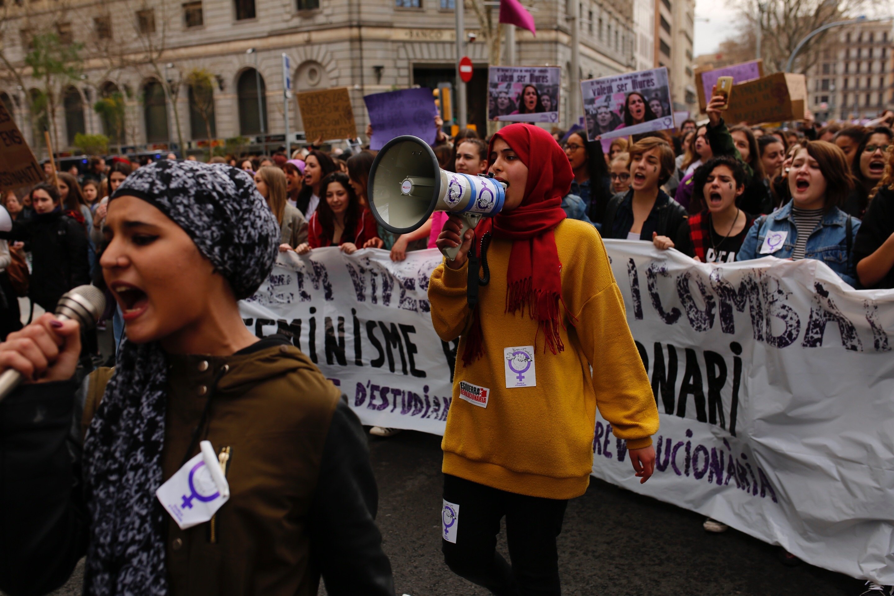 Els sindicats reclamen la igualtat "real" al món laboral
