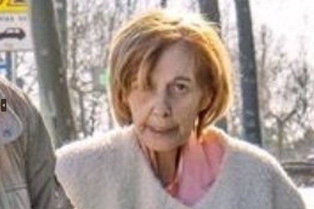 Detalle María Teresa Campos 81 años twitter Detalle María Teresa Campos 81 años twitter