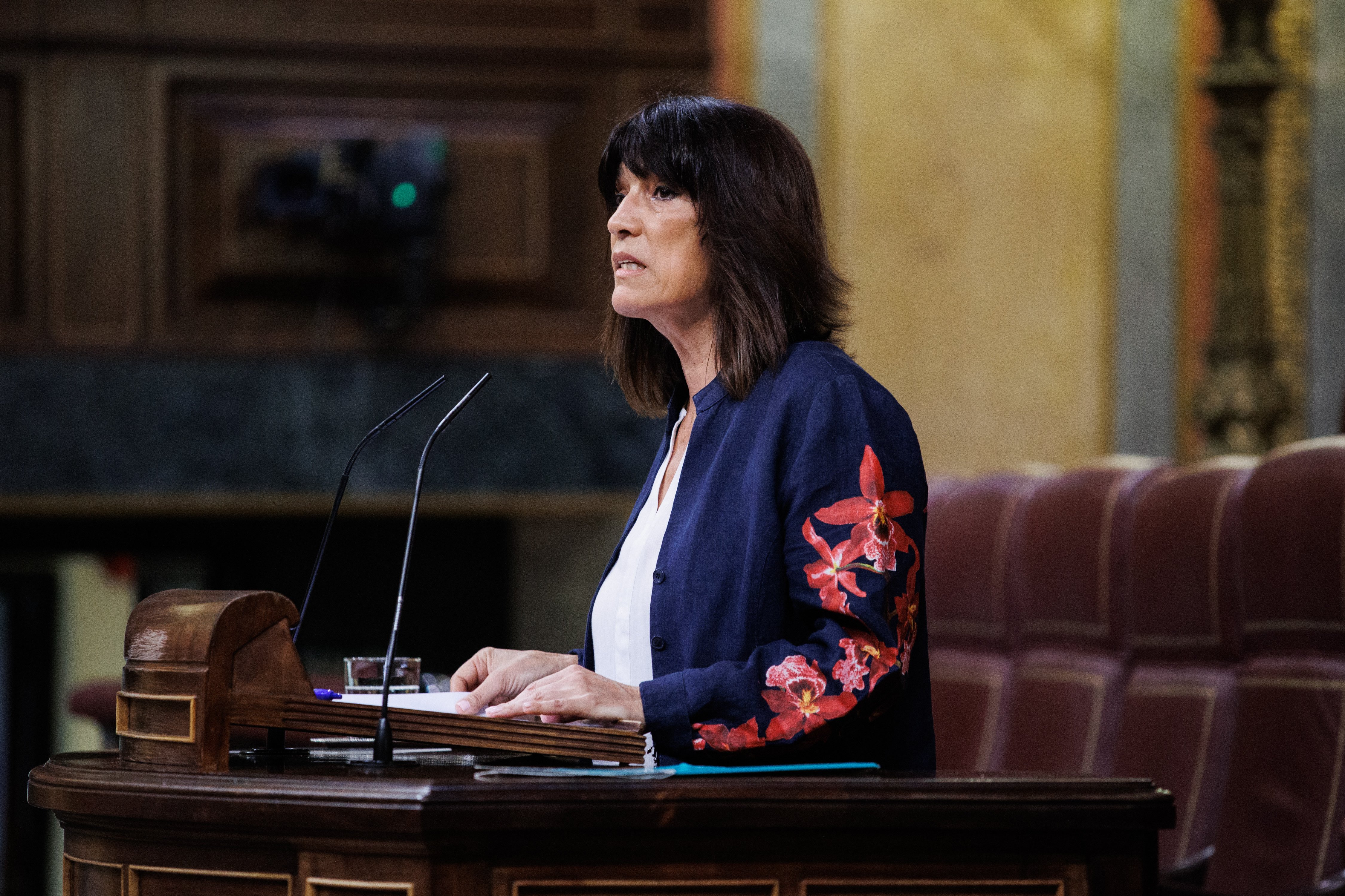 Junts presiona a Irene Montero por el caso del policía español infiltrado