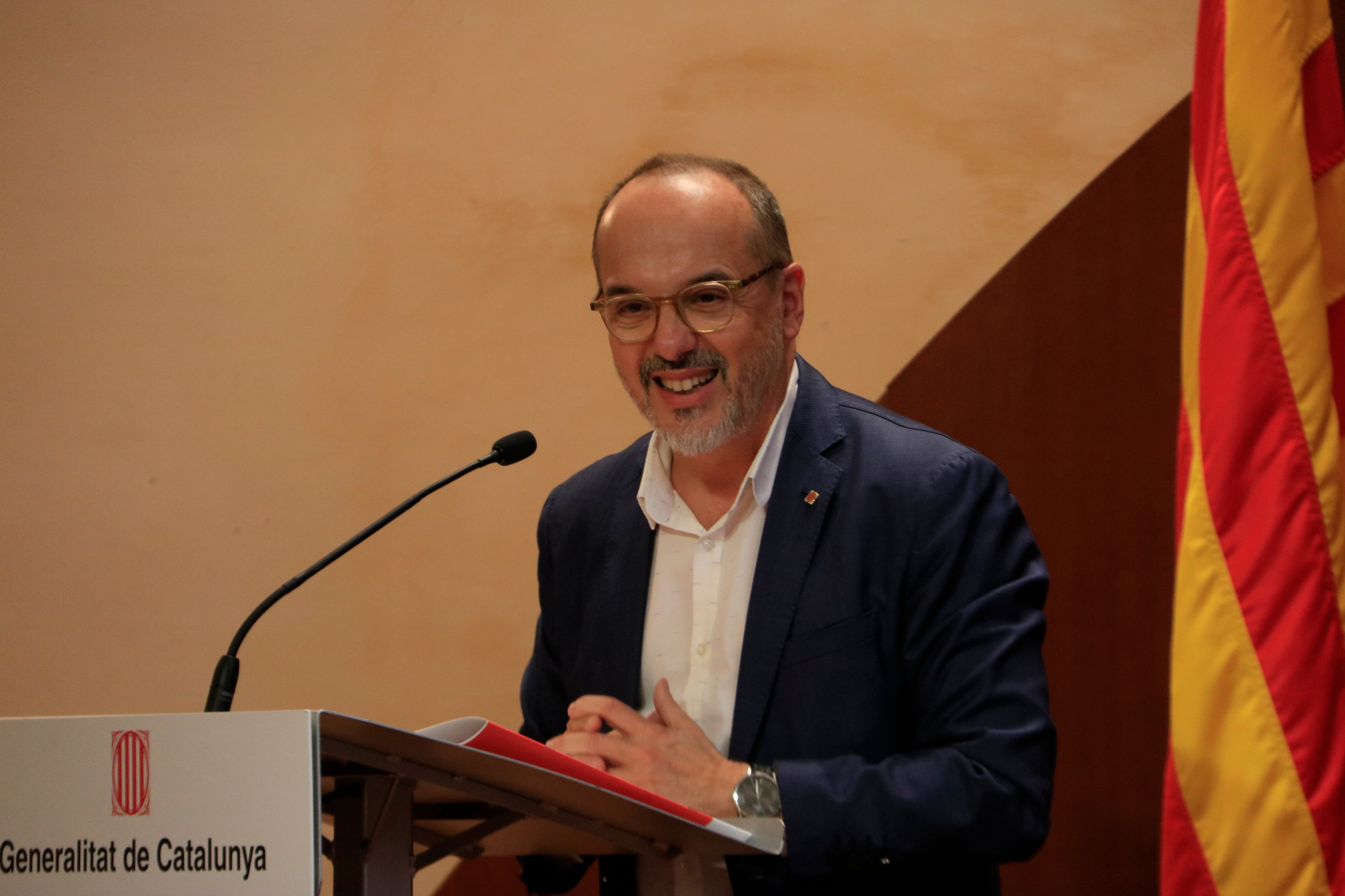 Campuzano respon a la polèmica de Santa Coloma: "El Govern promou residències mani qui mani"