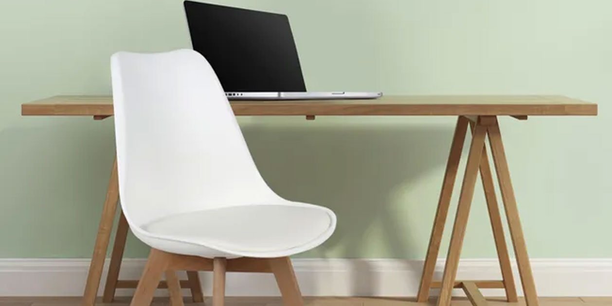La silla tendencia en las casas de diseño está en Leroy Merlin