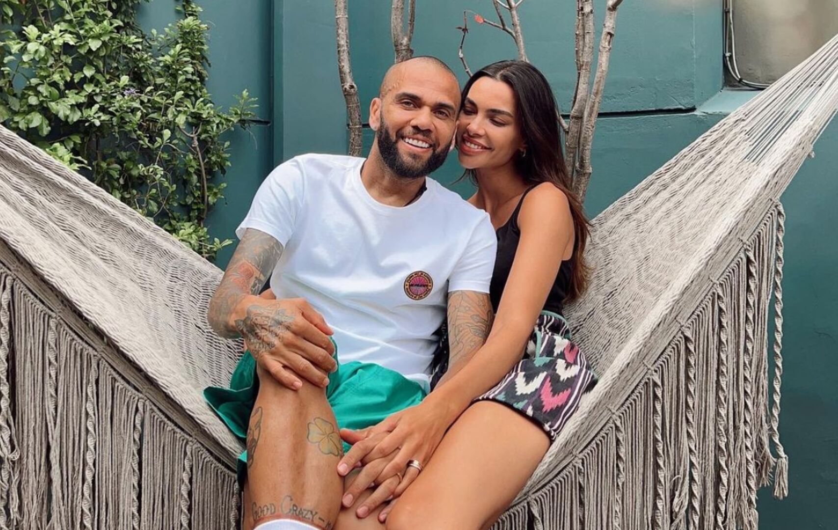 Dani Alves y Joana Sanz