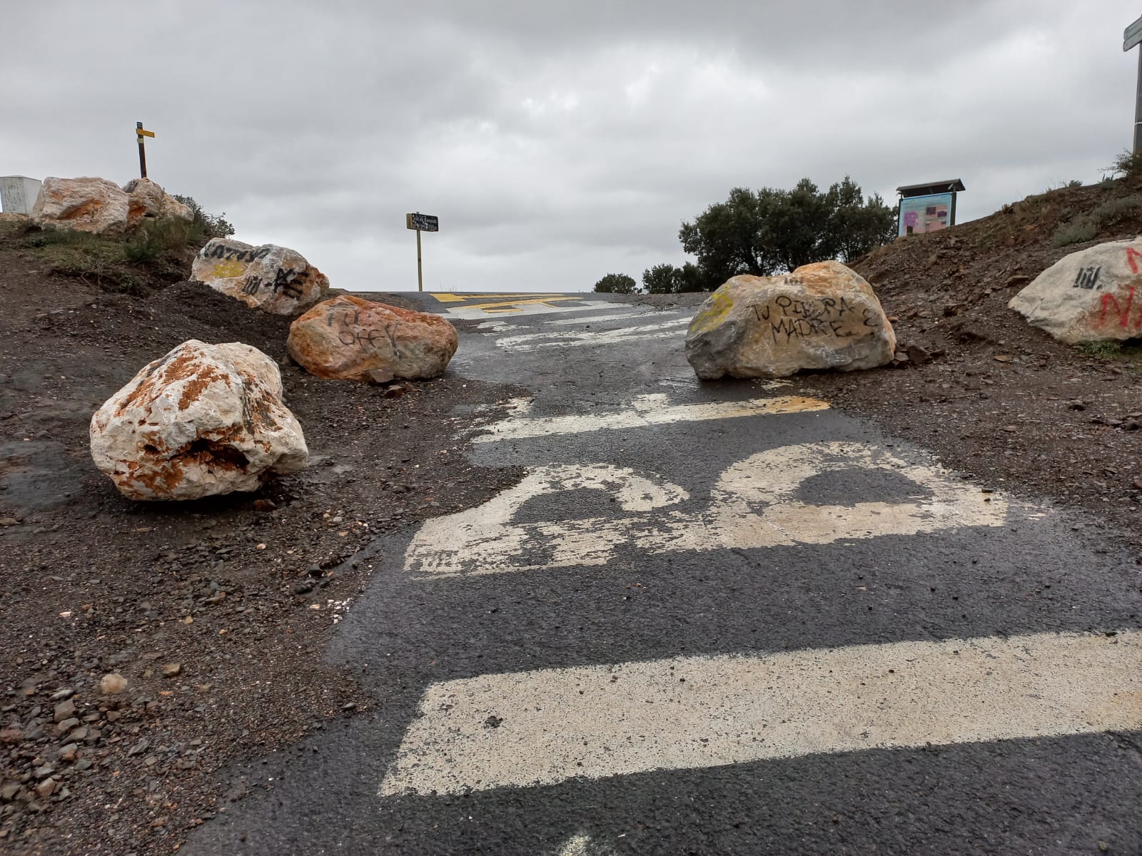 Los vecinos reabren el Coll de Banyuls que Francia había vuelto a cerrar